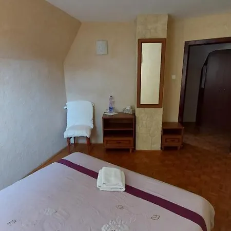 Na Hradbach Maison d'hôtes