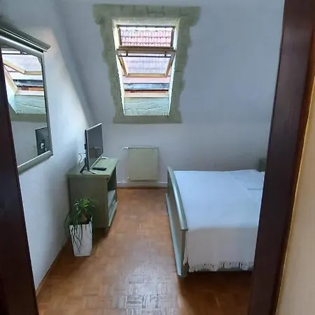 Πανσιόν Na Hradbach *